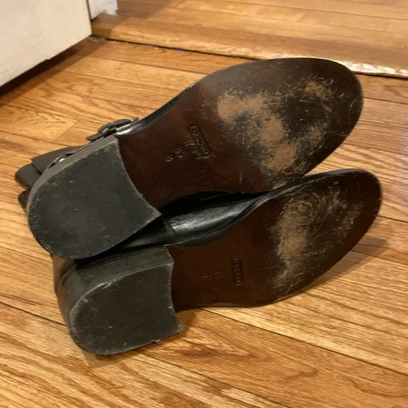 Coach booties, sz. 8.5 - Picture 3 of 7